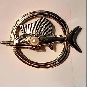 Golden Swordfish Brooch With White Pearl Unisex for Hat Jacket Scarf